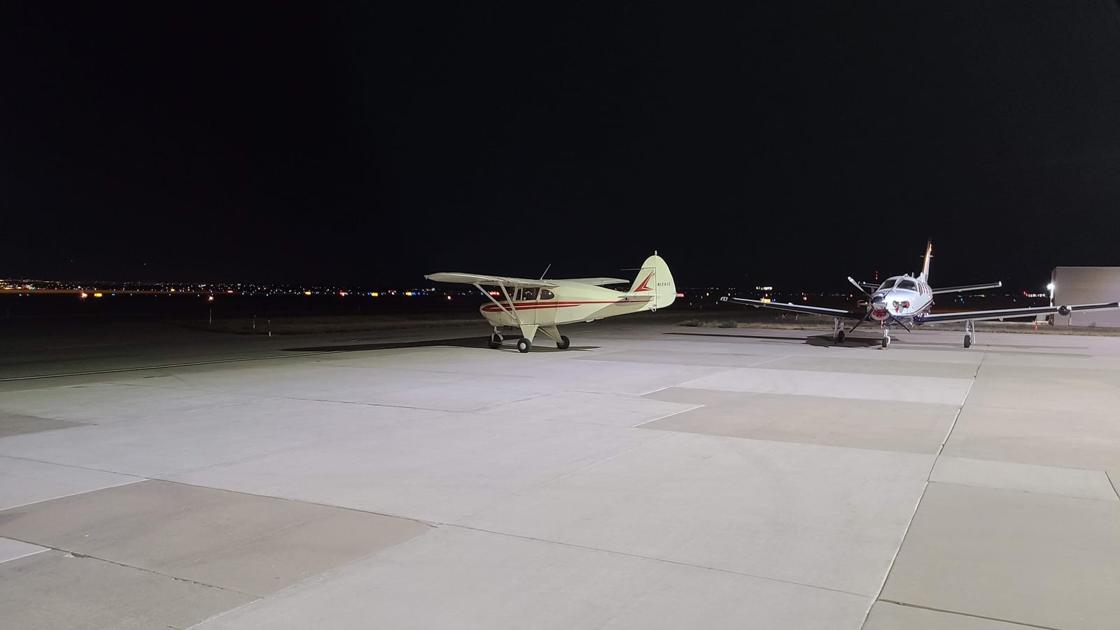 N1261C — photo 12